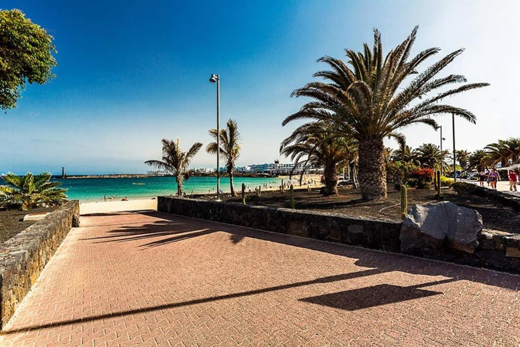 Vivienda Vacacional Ocean Pearl Costa Teguise Eksteriør billede