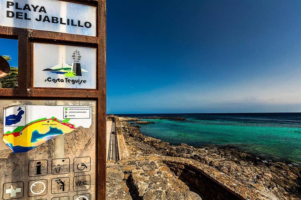 Vivienda Vacacional Ocean Pearl Costa Teguise Eksteriør billede